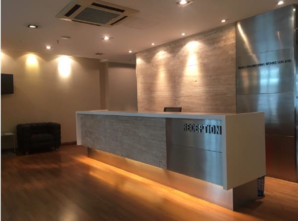Metropolitan Square, Office