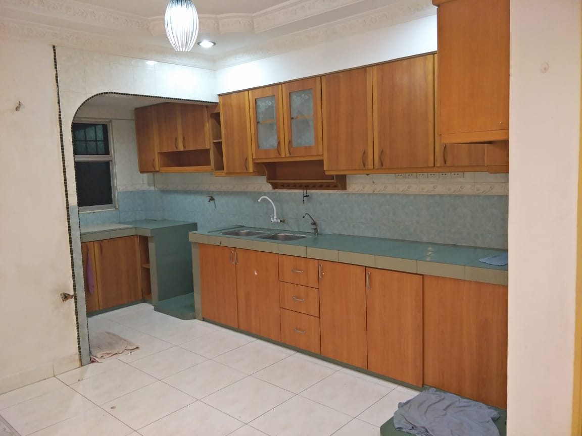 Aman Dua, Apartment