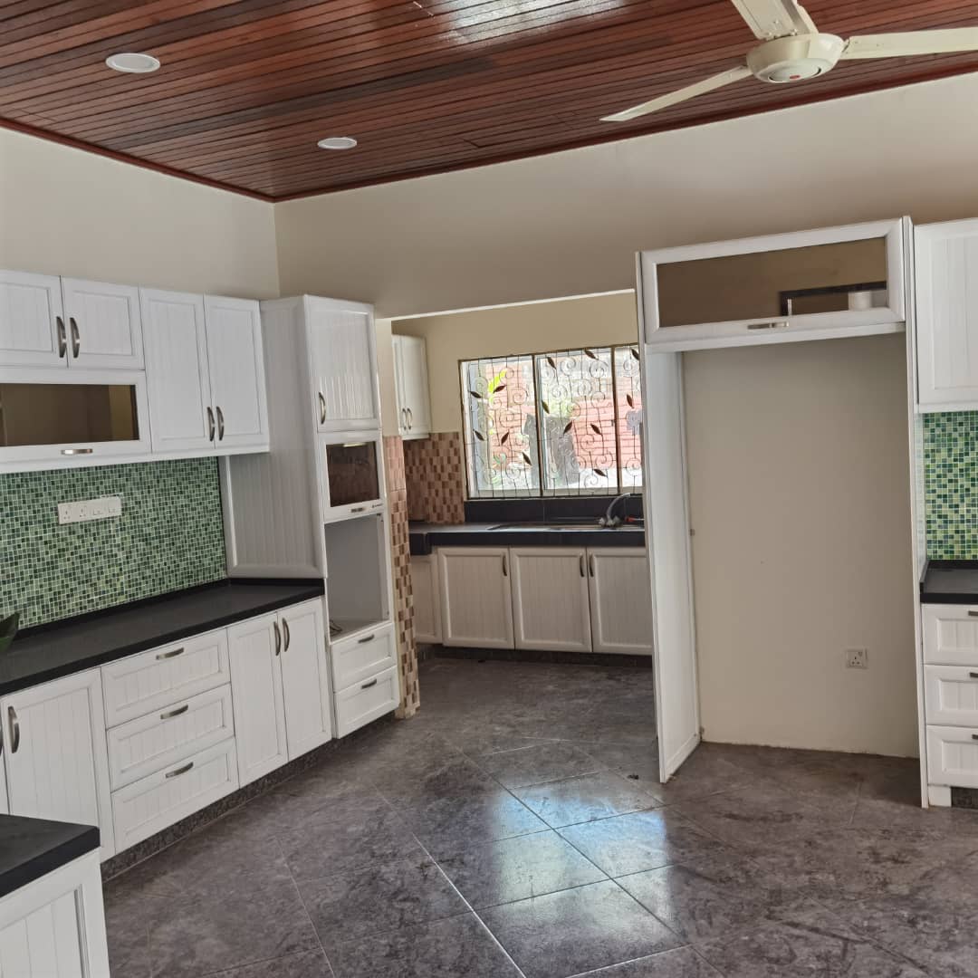 Bungalow Kampung Tunku Petaling Jaya Sinland Real Estate