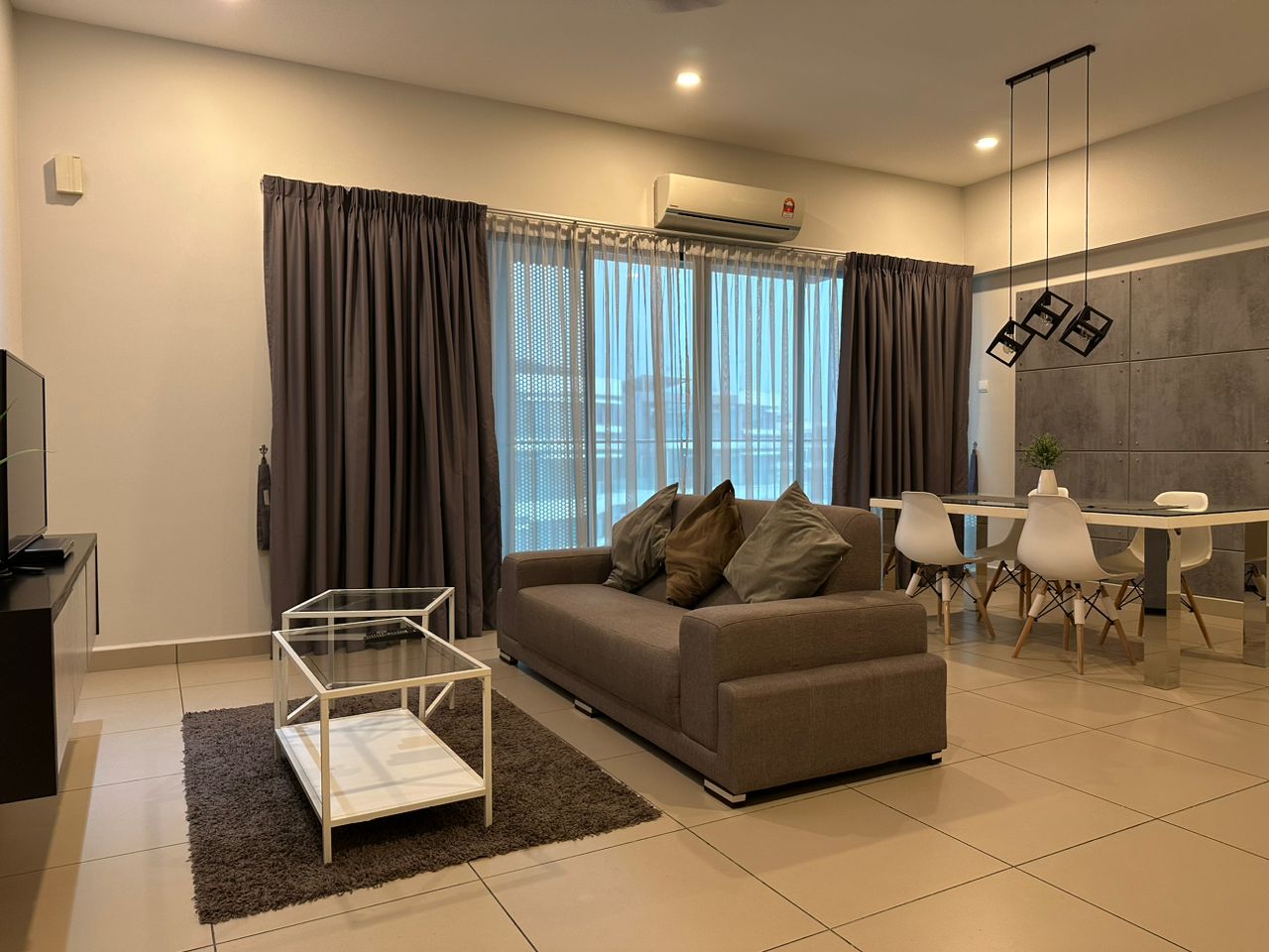 Verde, Condominium