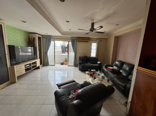 Endah Ria, Condominium