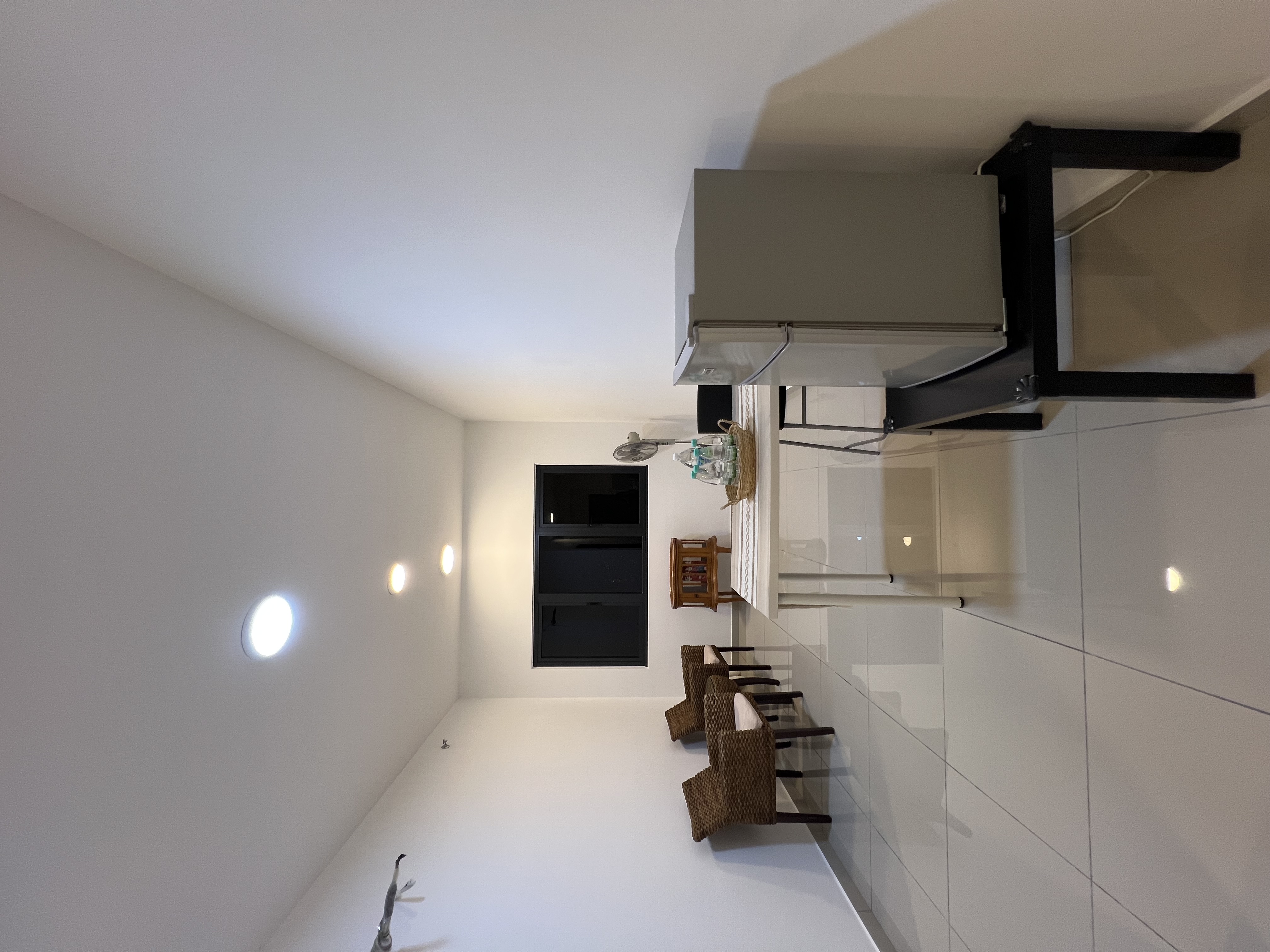 D'Vervain, Condominium