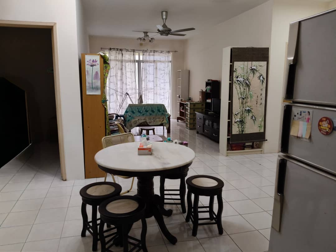 Pv 3, Condominium