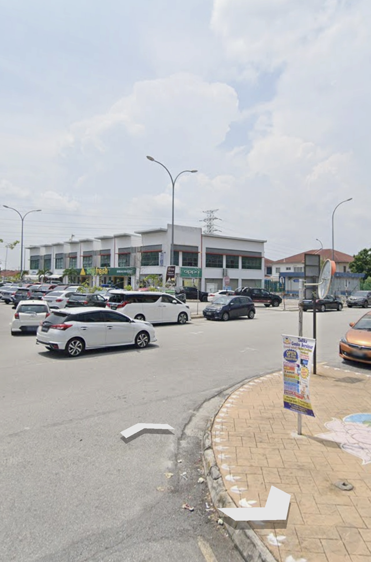 Taman Bendahara, Shop