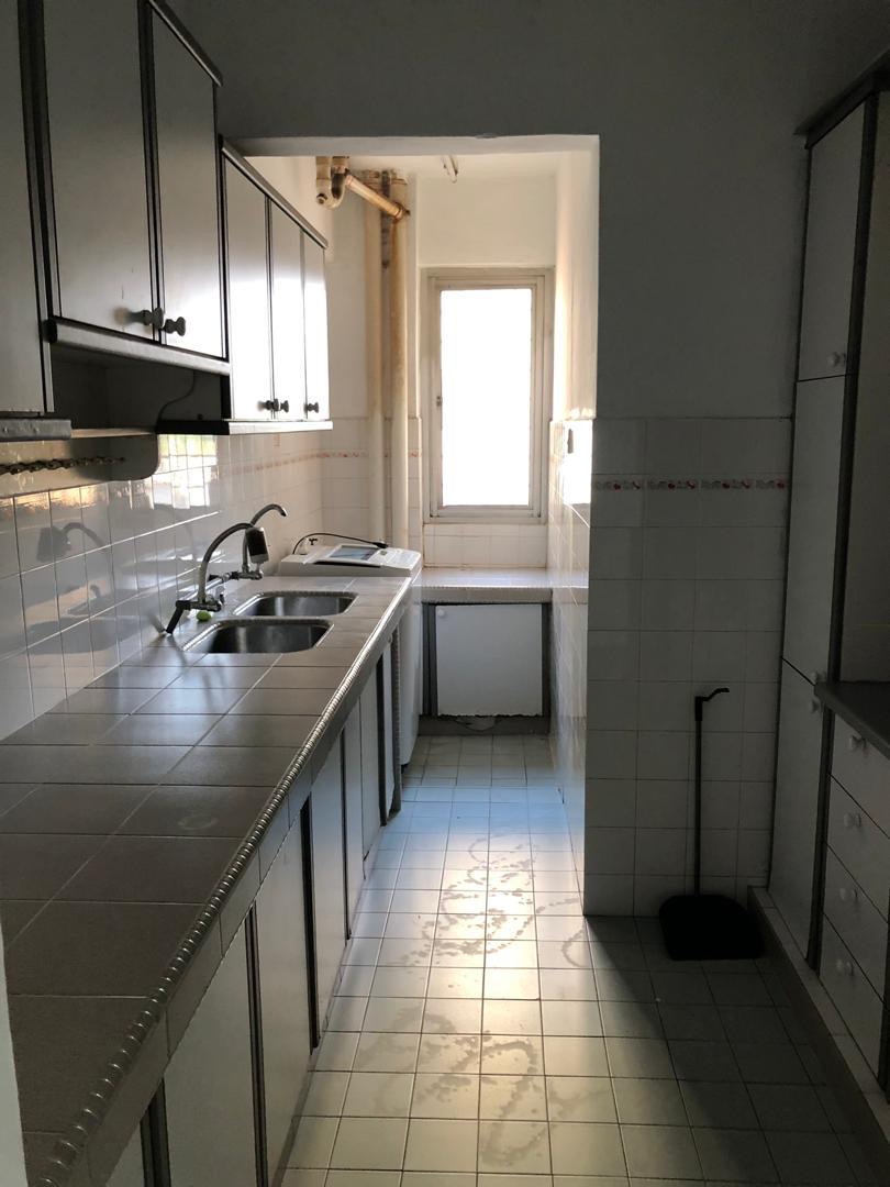 Abadi Indah, Apartment