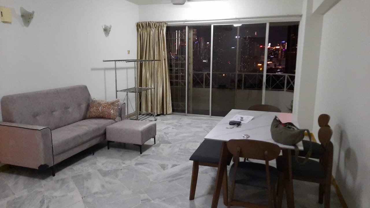 Menara Megah, Condominium