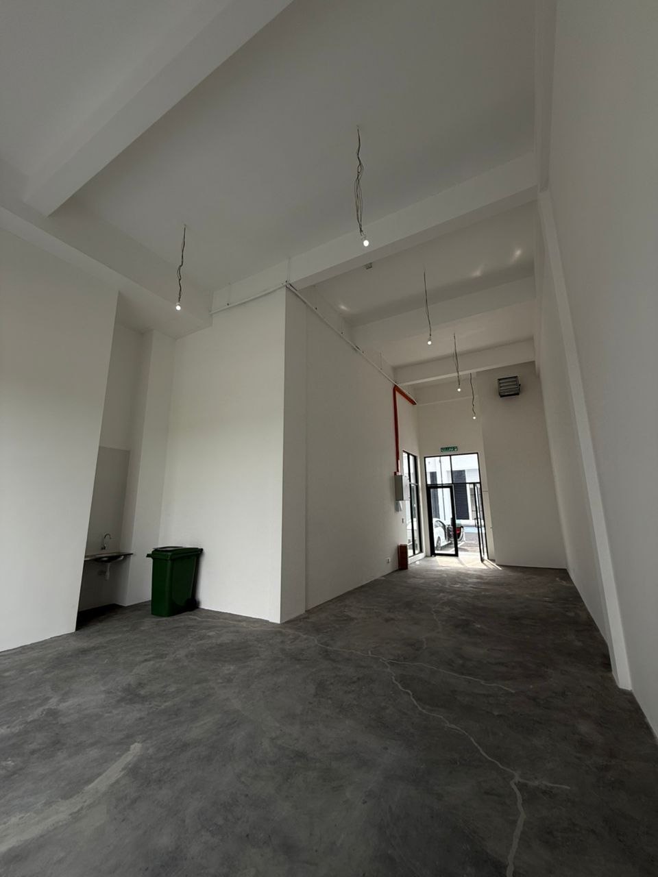 Eco Grandeur, Shop