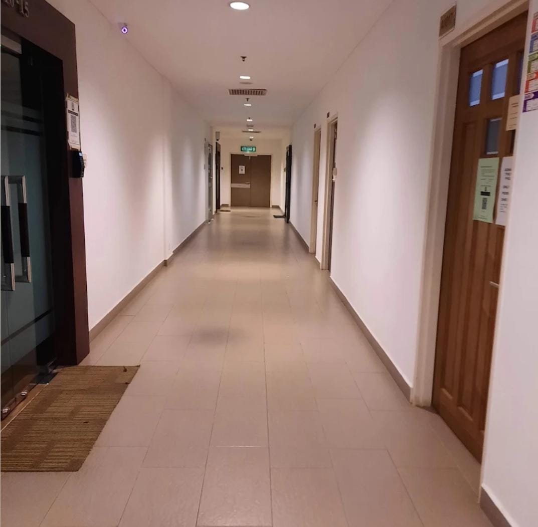 Menara K1, Office