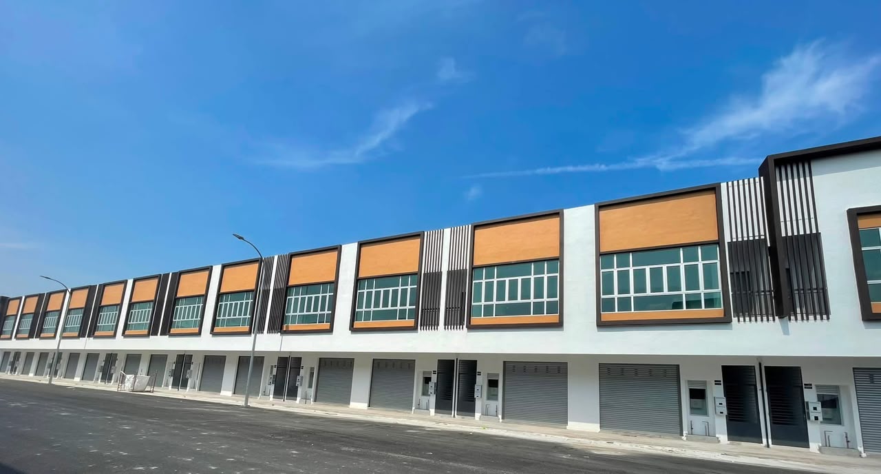 Taman Scientex Jenjarum, Shop
