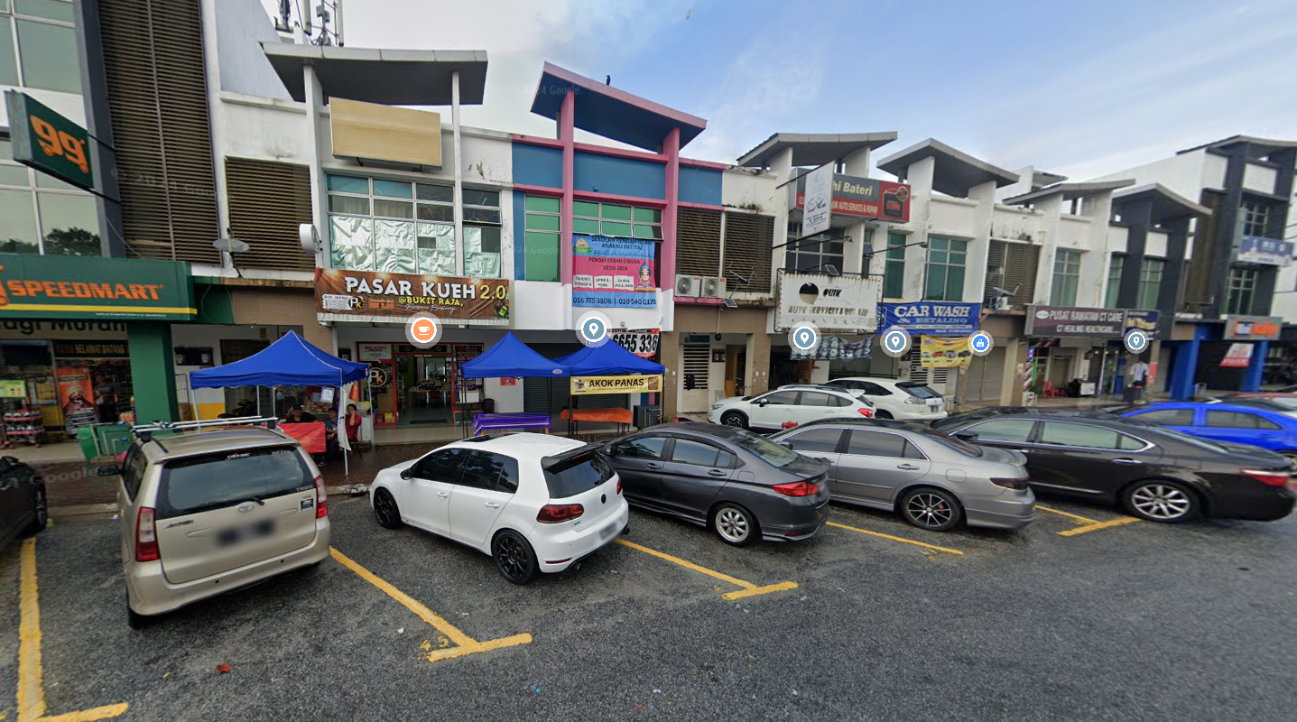 Bukit Raja, Shop