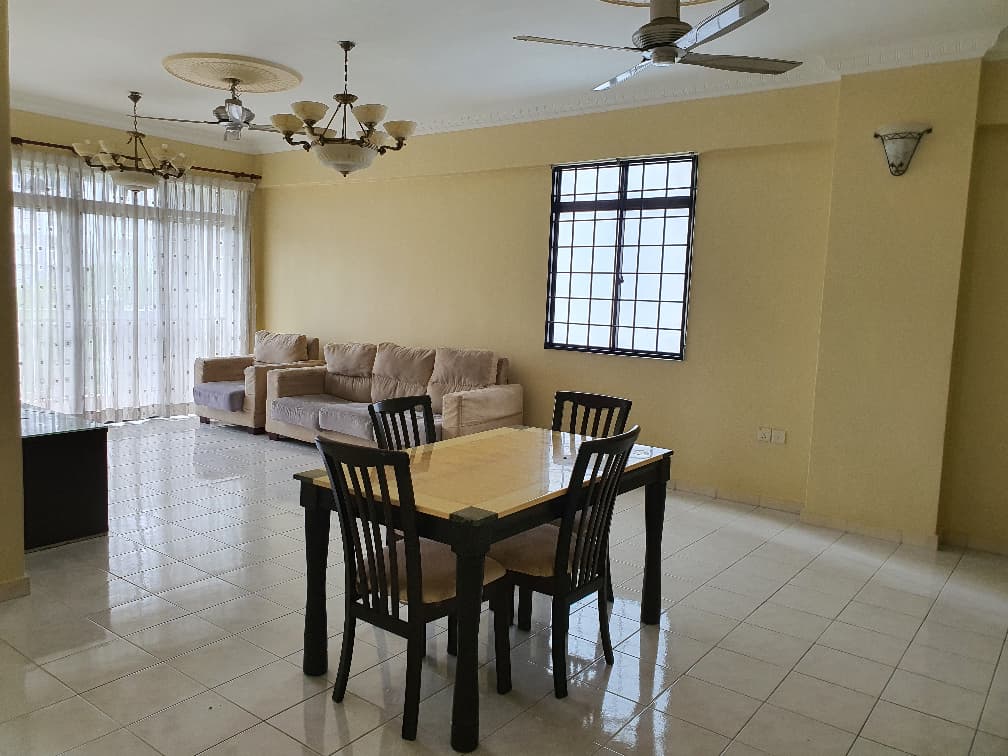 Pelangi Damansara, Condominium