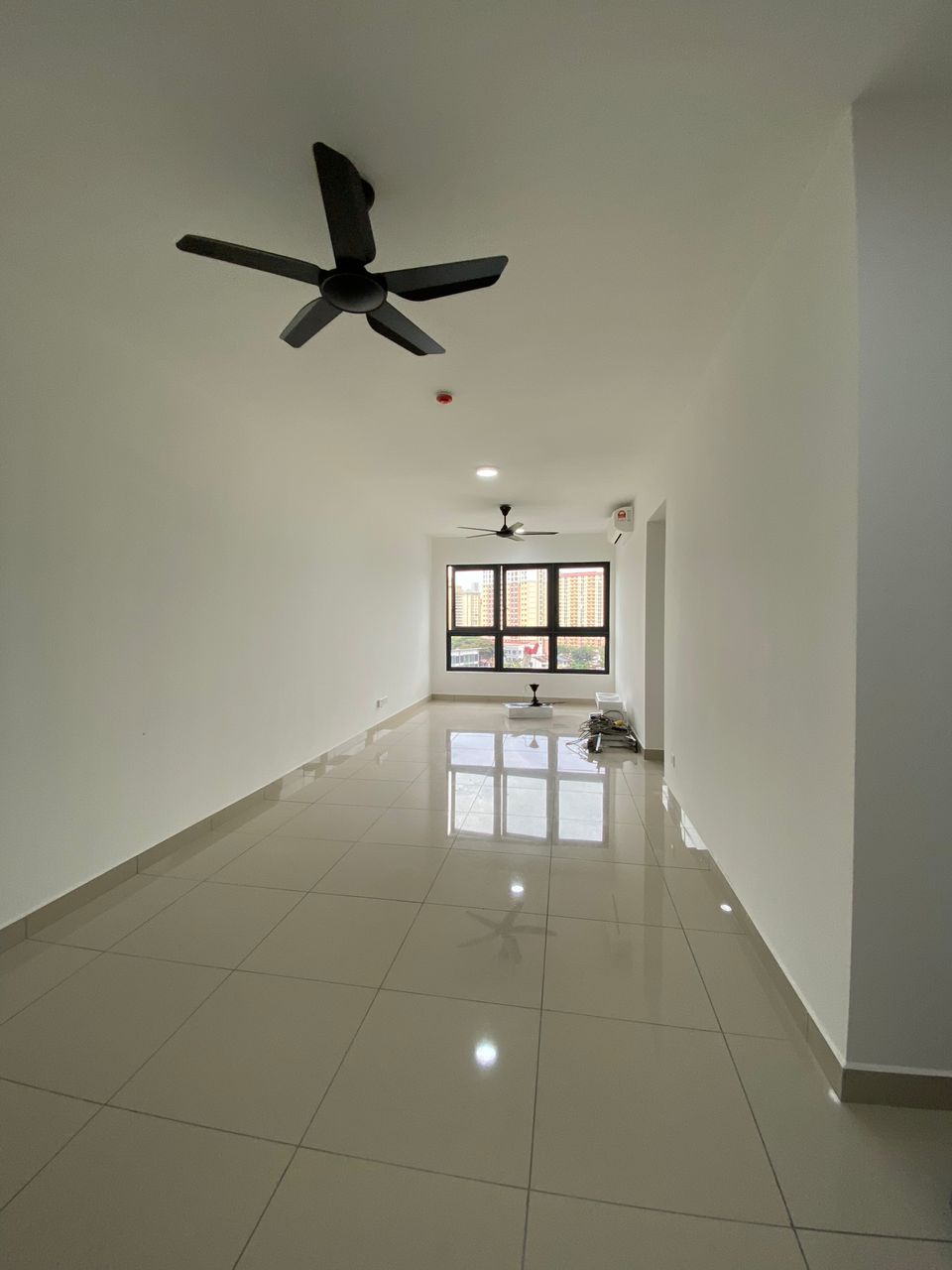 M Vertica, Condominium