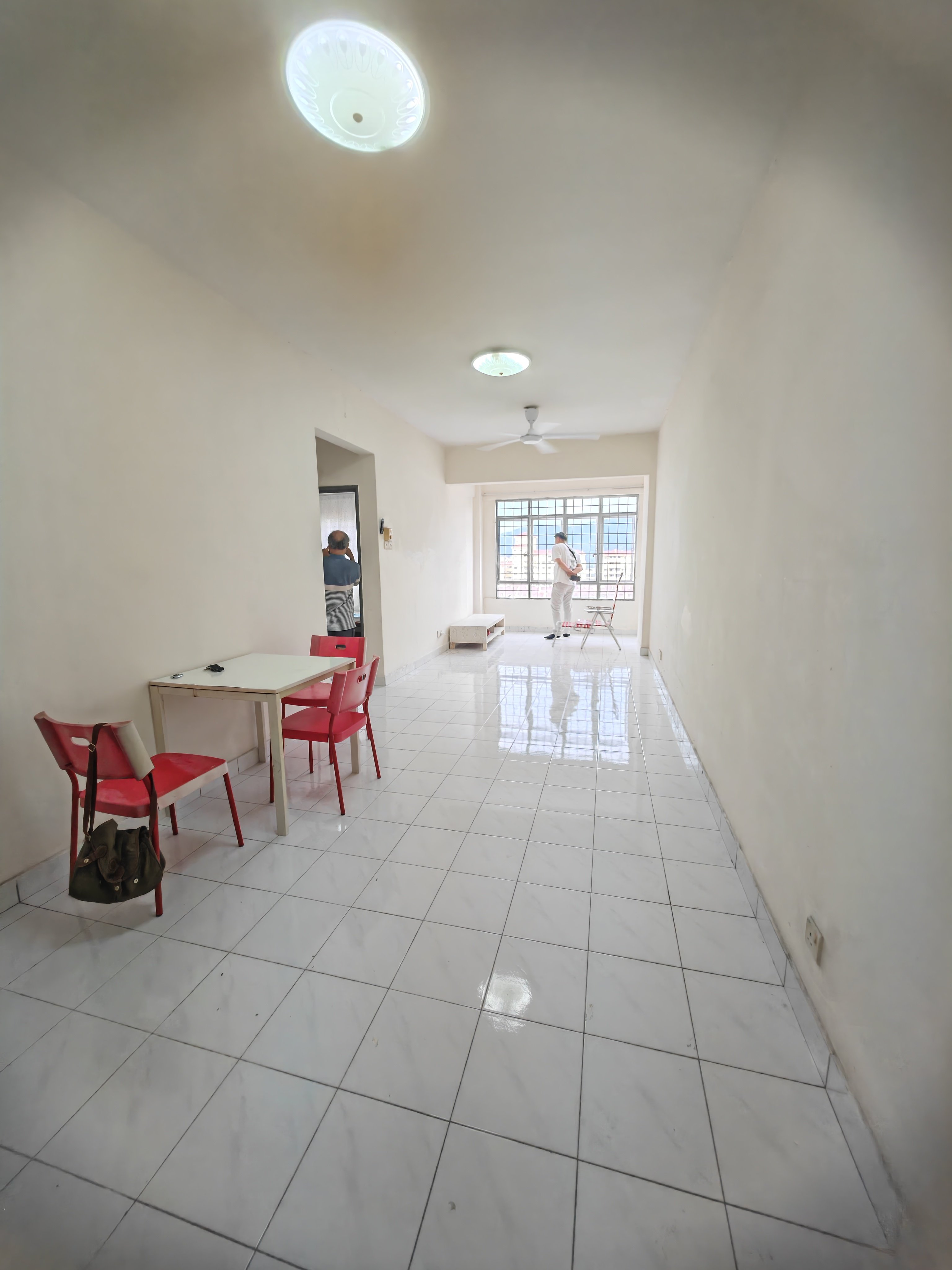 Suria KIP, Apartment