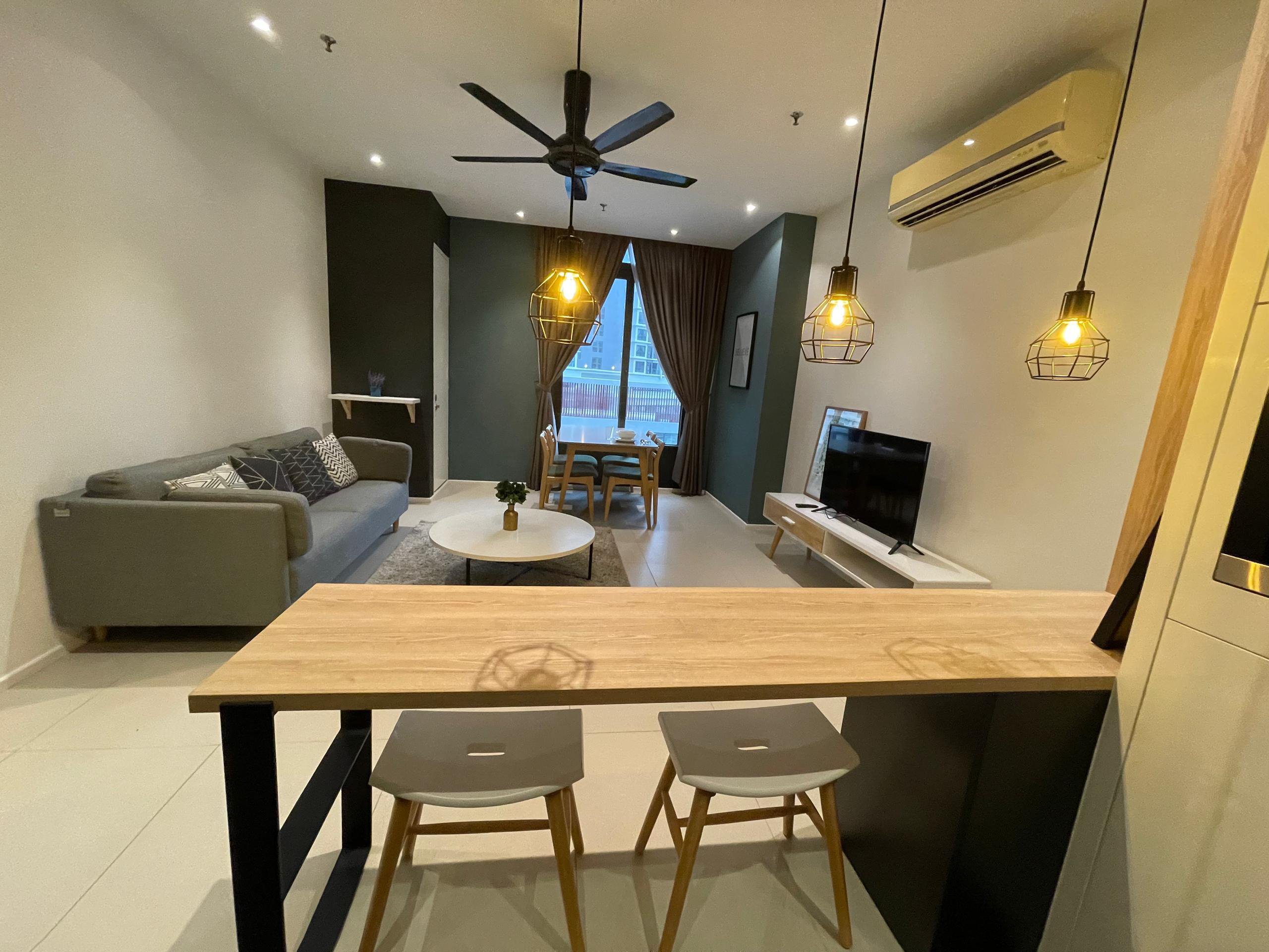 Arcoris Residence, Condominium
