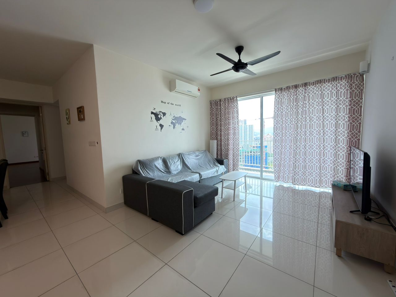 28 Dutamas, Condominium