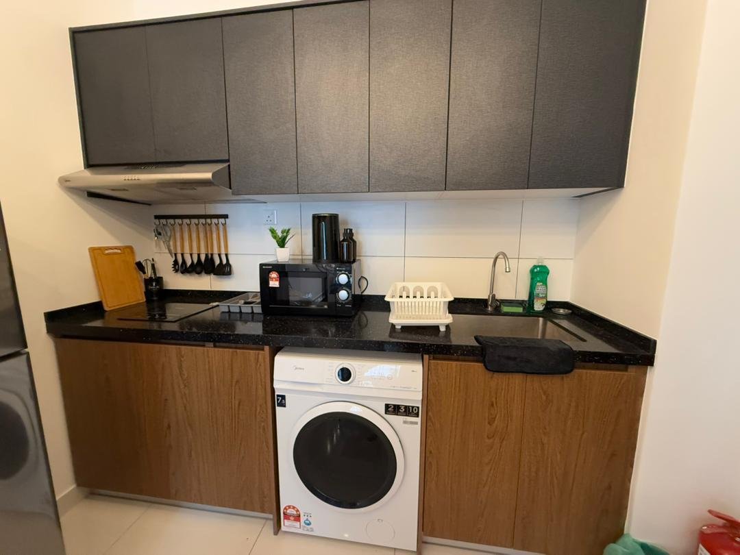 Edumetro @ Subang Jaya, Condominium