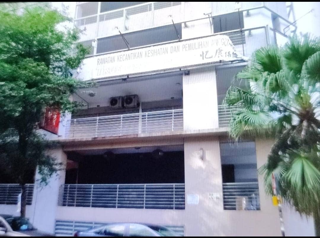 Selayang Point Shop, Shop