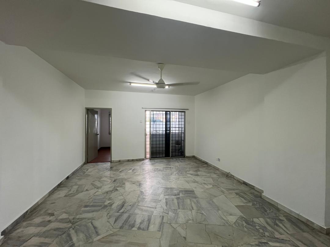 Pelangi indah, Condominium