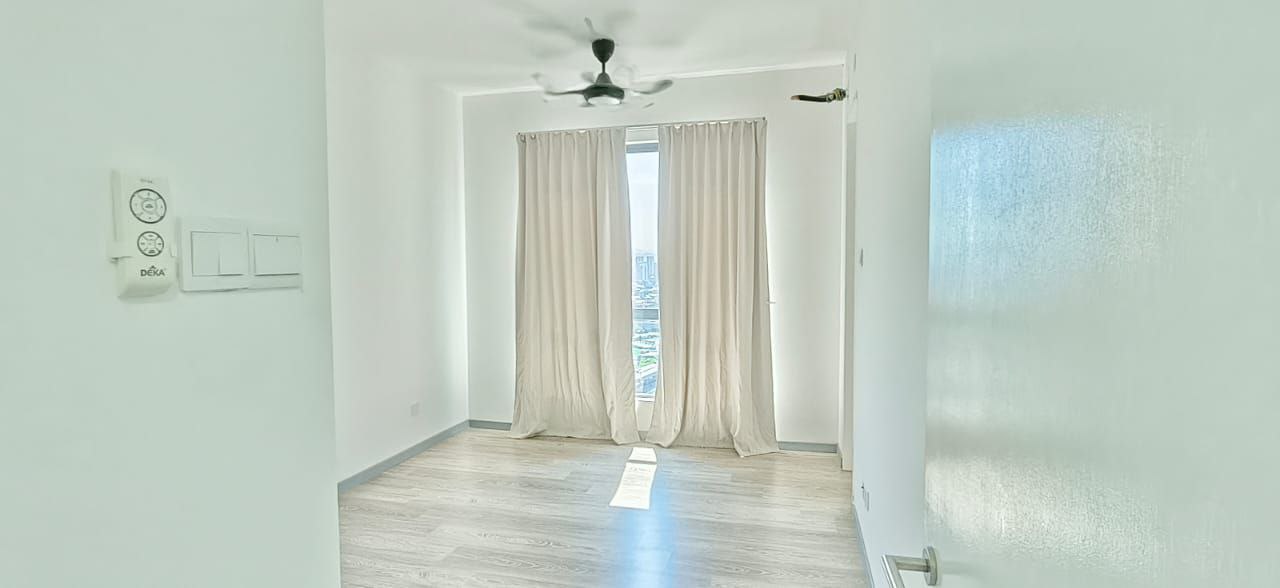 United Point Residence, Condominium