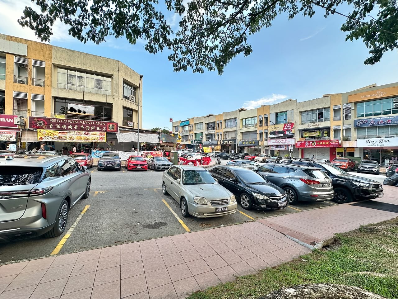 Jalan Temenggung Seksyen 9, Office