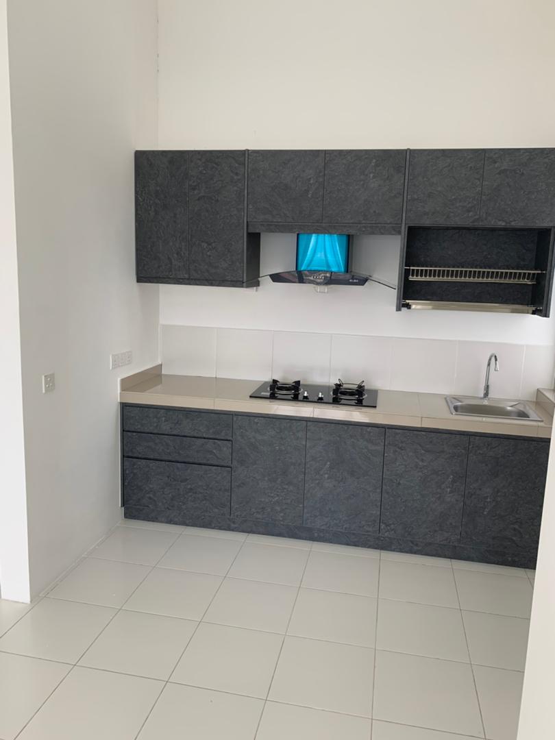 Enesta Kepong, Condominium