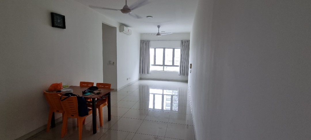 Southville, Apartment
