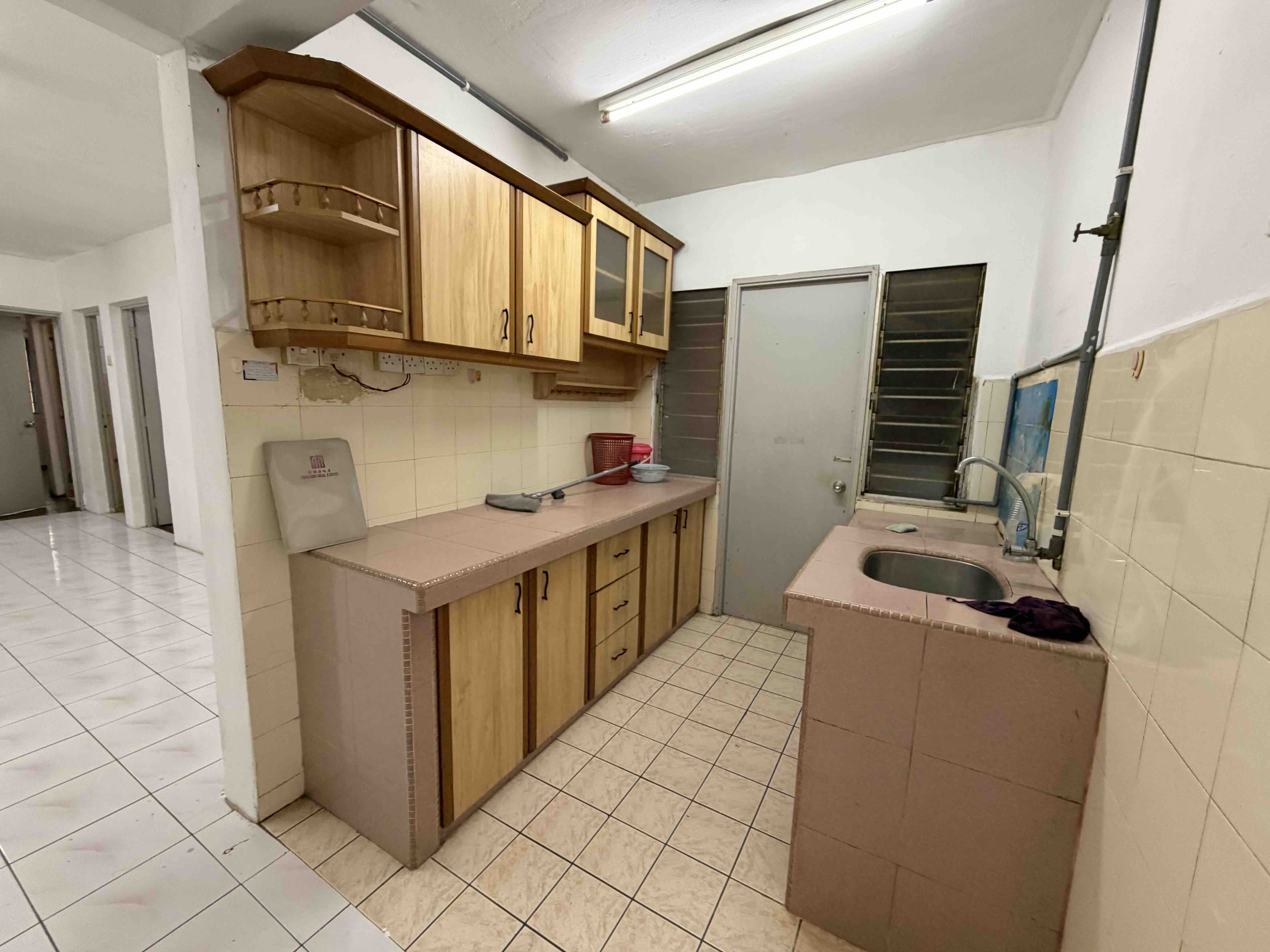 Saujana Aprt, Apartment