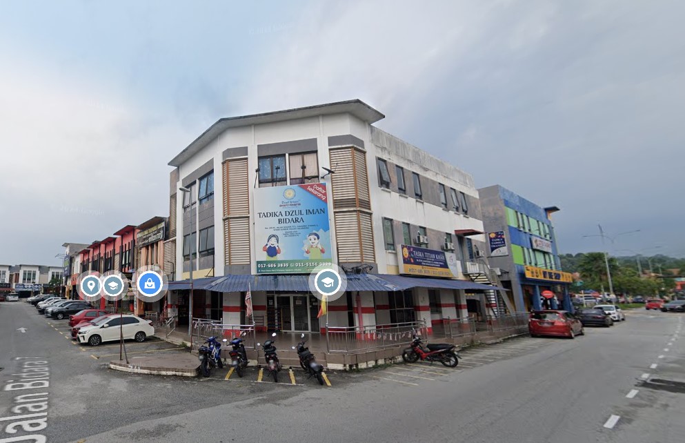 Sungai Buloh Shop, Shop