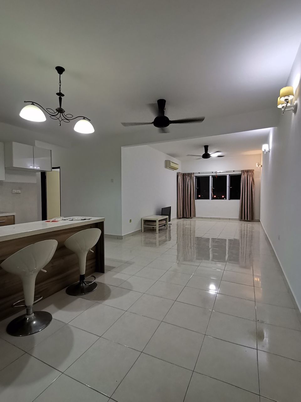 Koi Kinrara, Condominium