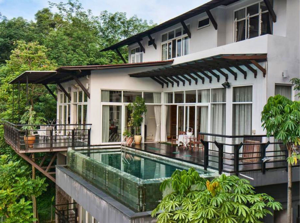 Country Heights Damansara, Bungalow