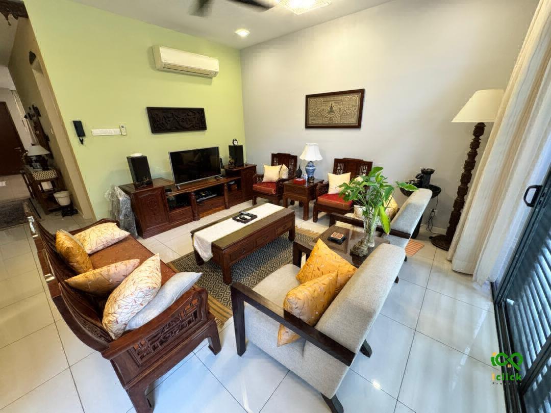 Reed Lakefields, 3 Storey