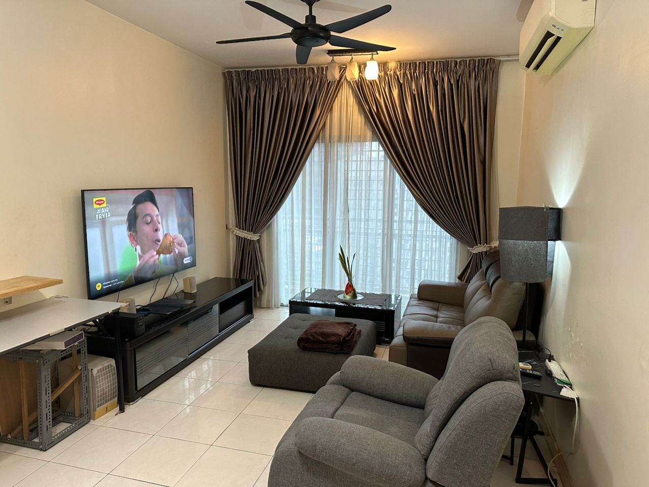 Metropolitan Square, Serviced Residence