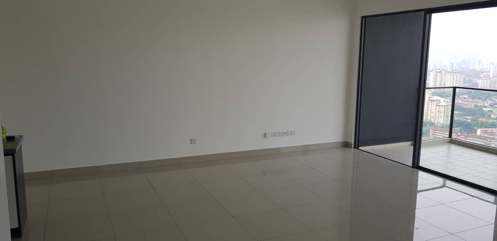 Lakeville Residence, Condominium