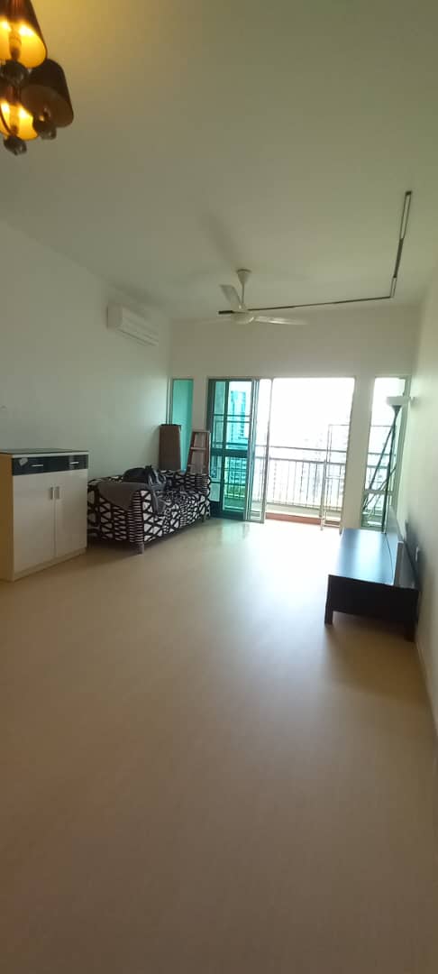 Metropolitan Square, Serviced Residence