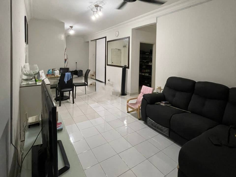 Astaka Heights, Condominium