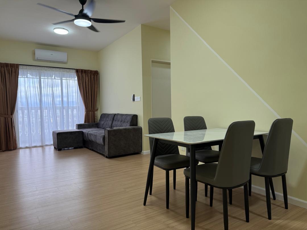 Tuan 2egacy, Condominium