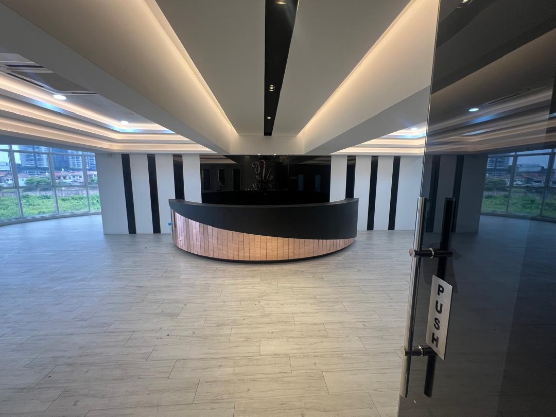 Bandar Puteri, Office