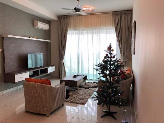 Isola, Serviced Residence