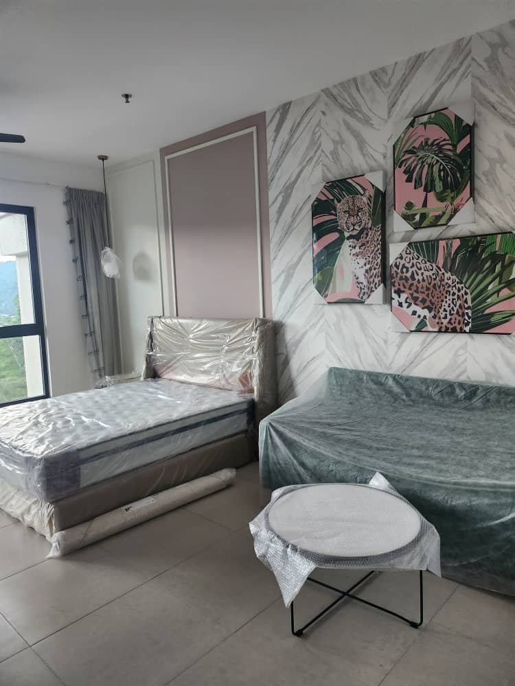 Paxtonz @ Empire City, Studio