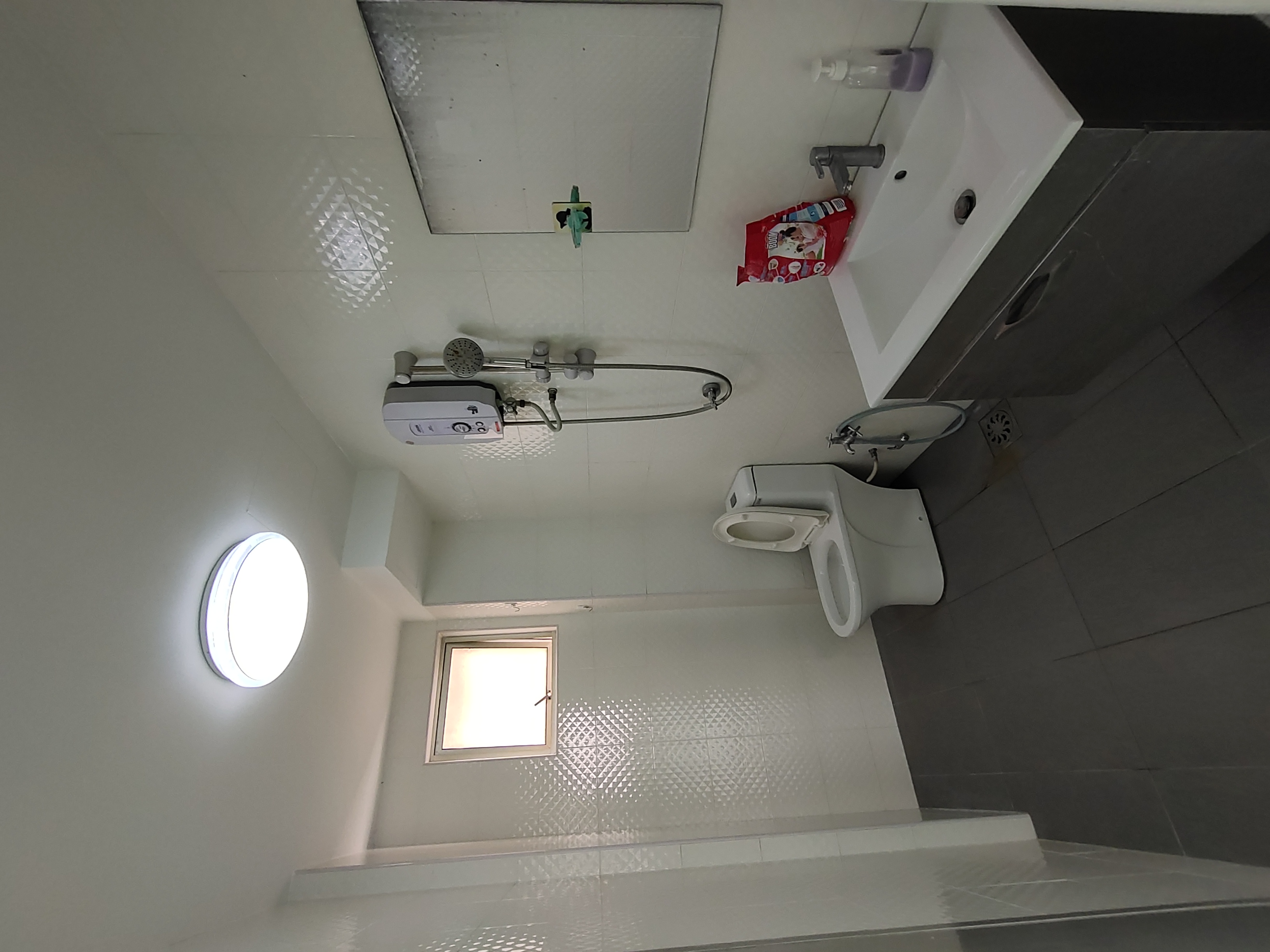 Apartment Vista Lavender Puchong, Taman Kinara Sinland Real Estate