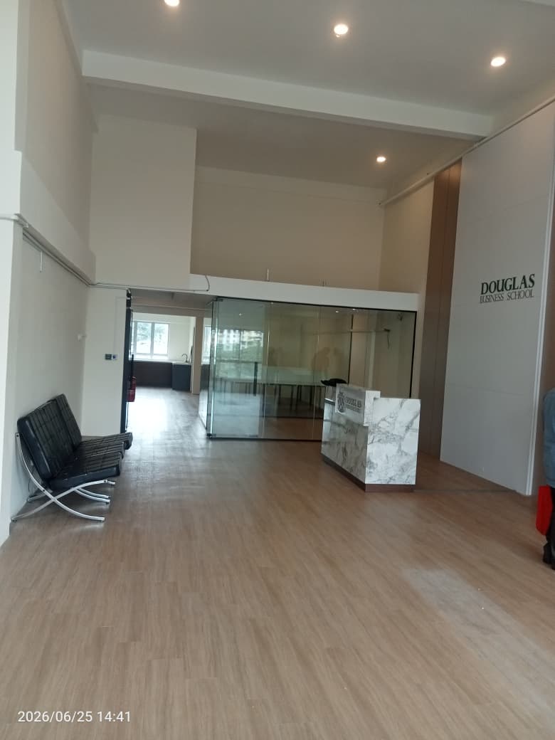 Wisma Ambawang, Office