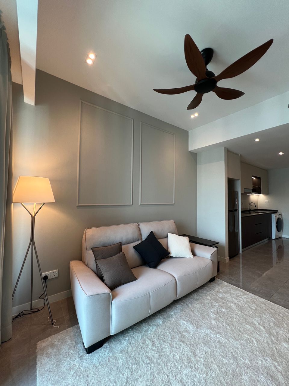 The Ooak (Kiara 163), Condominium