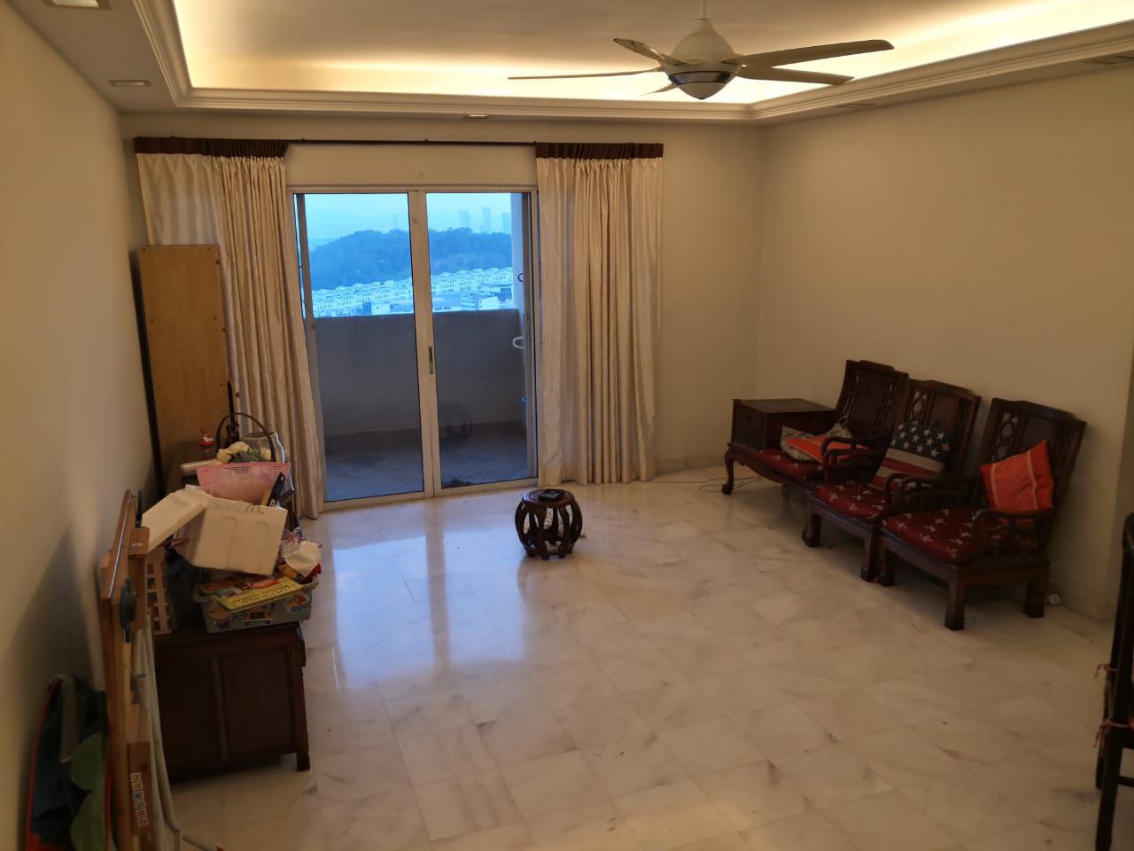 Seri Puri, Condominium