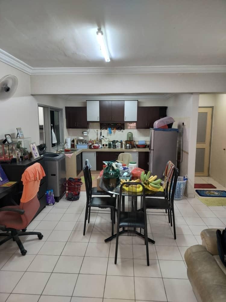 Pelangi Height, Apartment