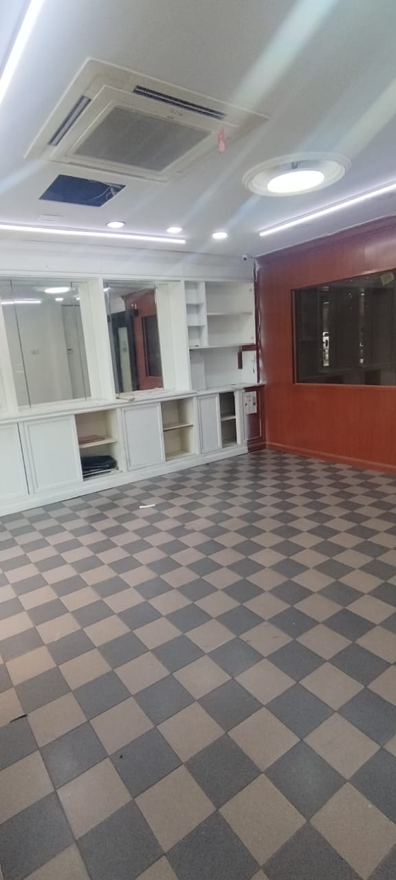 Pandan Indah Commercial, Shop