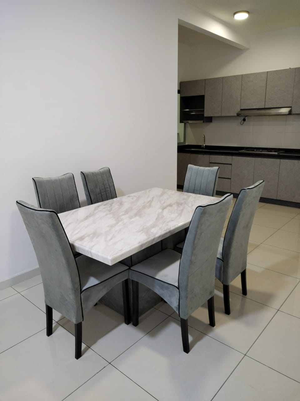 Savanna Executive Suites, Condominium