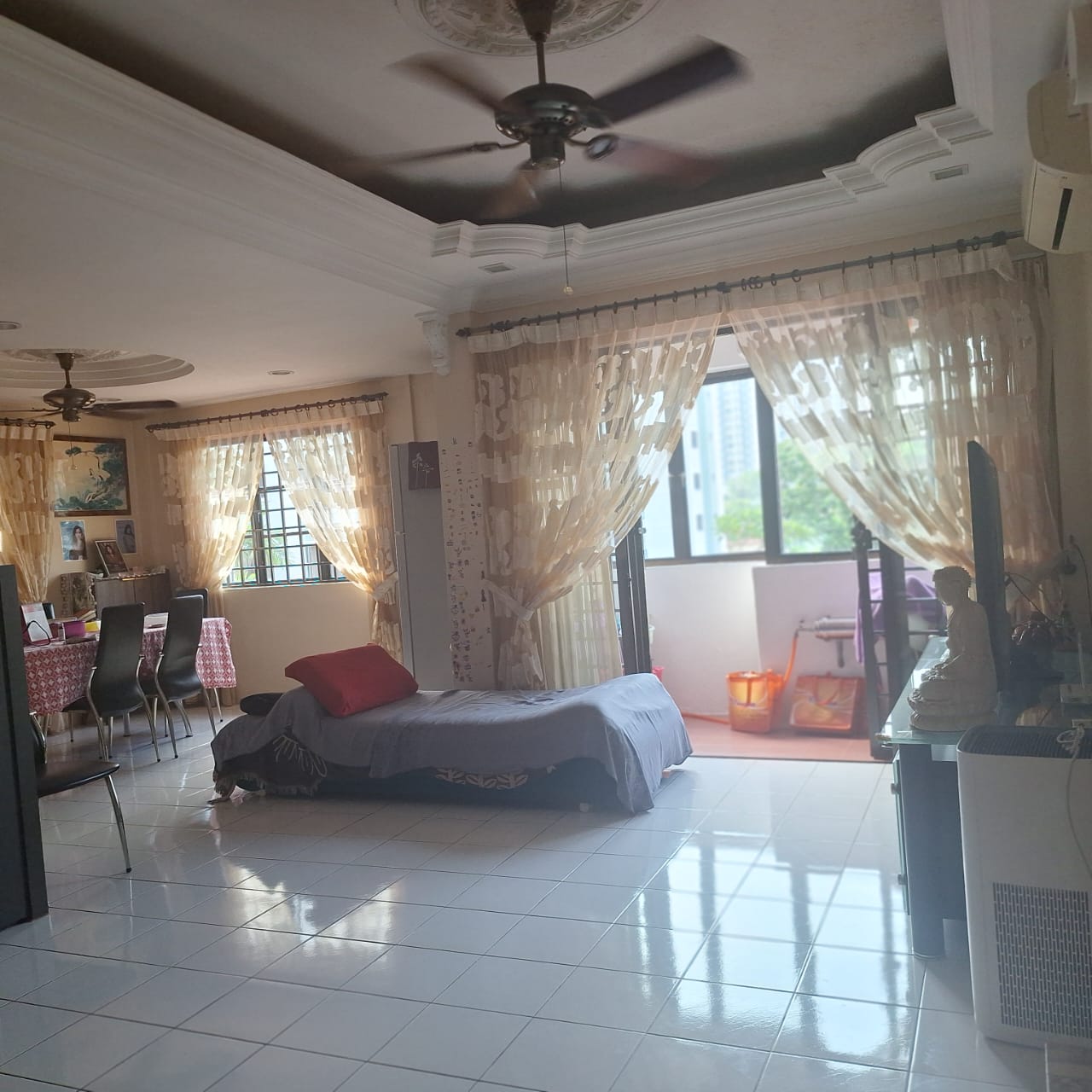 villa Oug, Town House