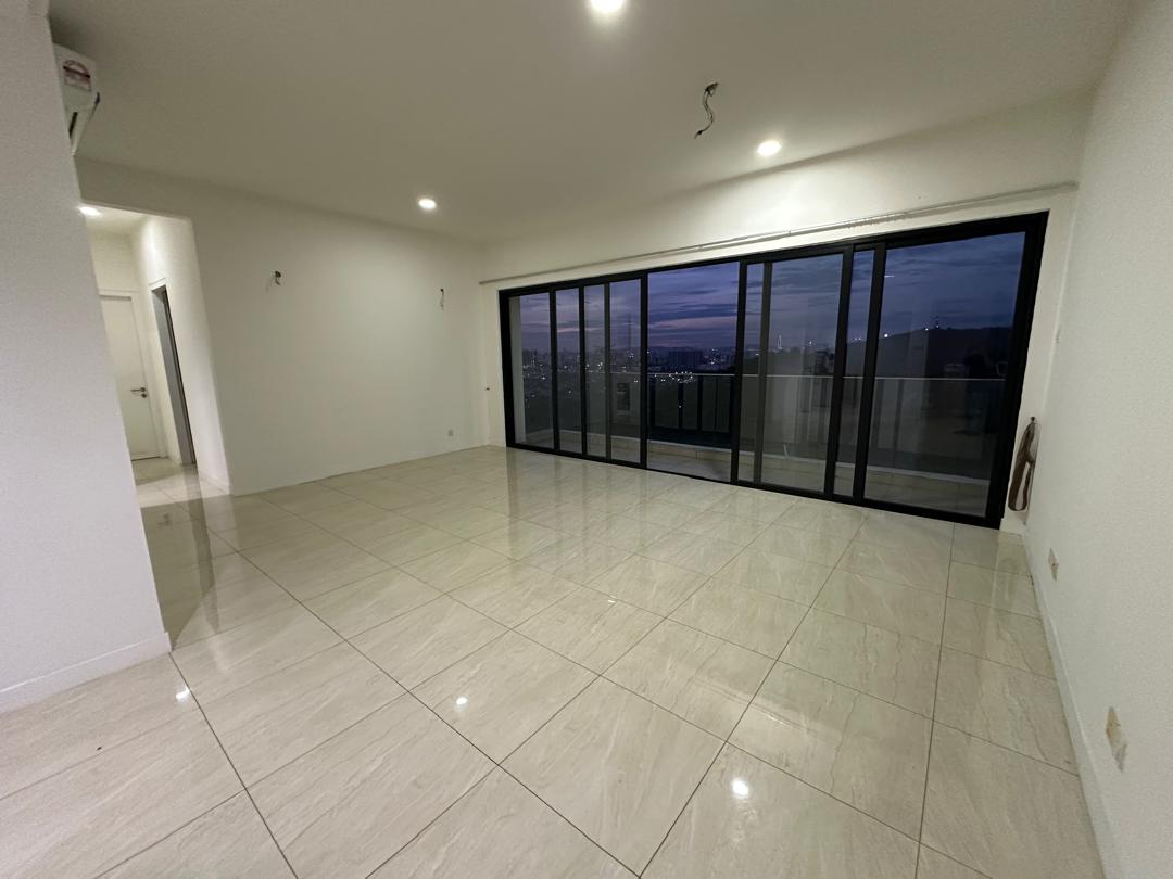 Cloudtree, Condominium