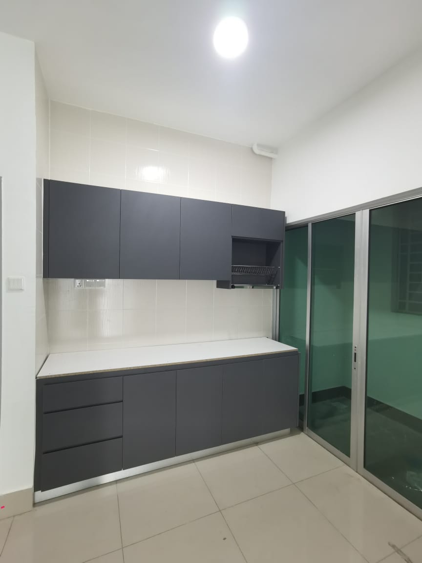 Razak City, Condominium