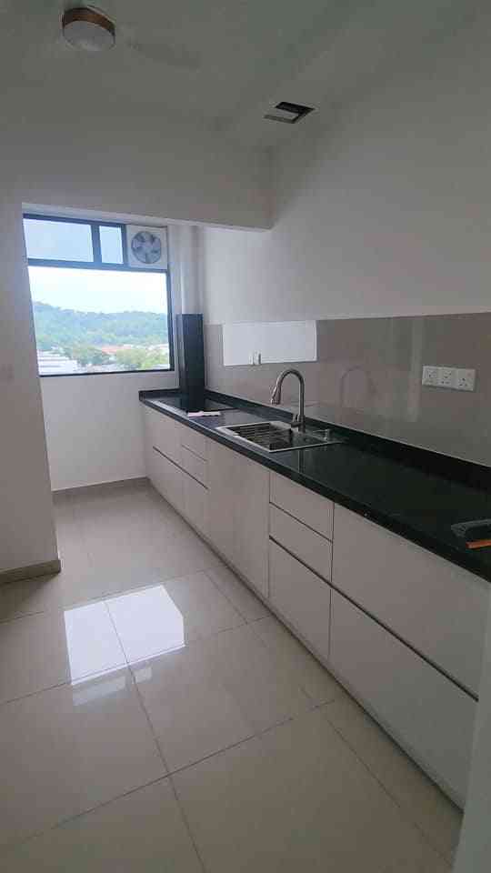 Mira At Shorea Park, Condominium